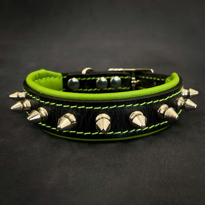 "Spiky" collar